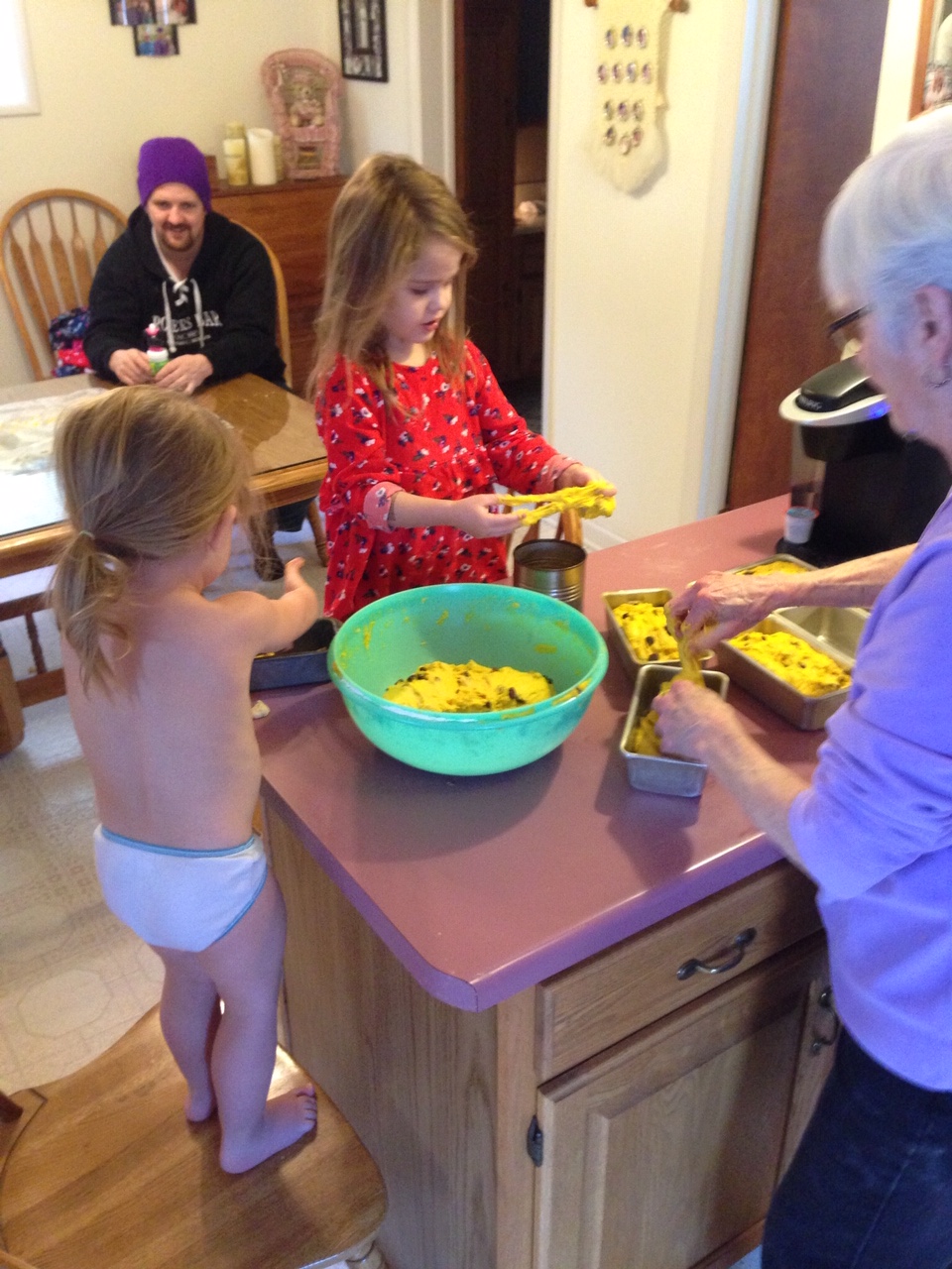 Nana’s Saffron Bread